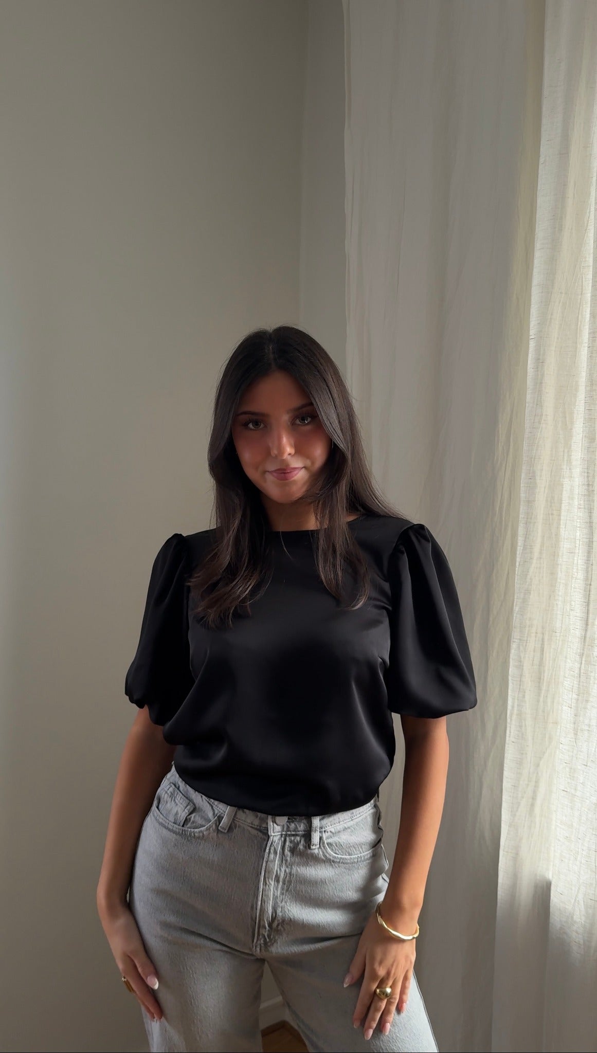 VIELLETTE Top - Black